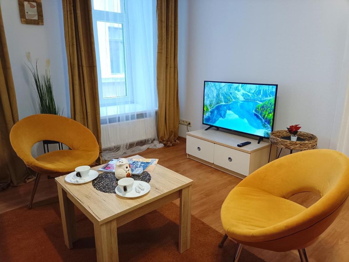 Old Town Sunny Bee Apartment Prime Location Riga Exterior foto